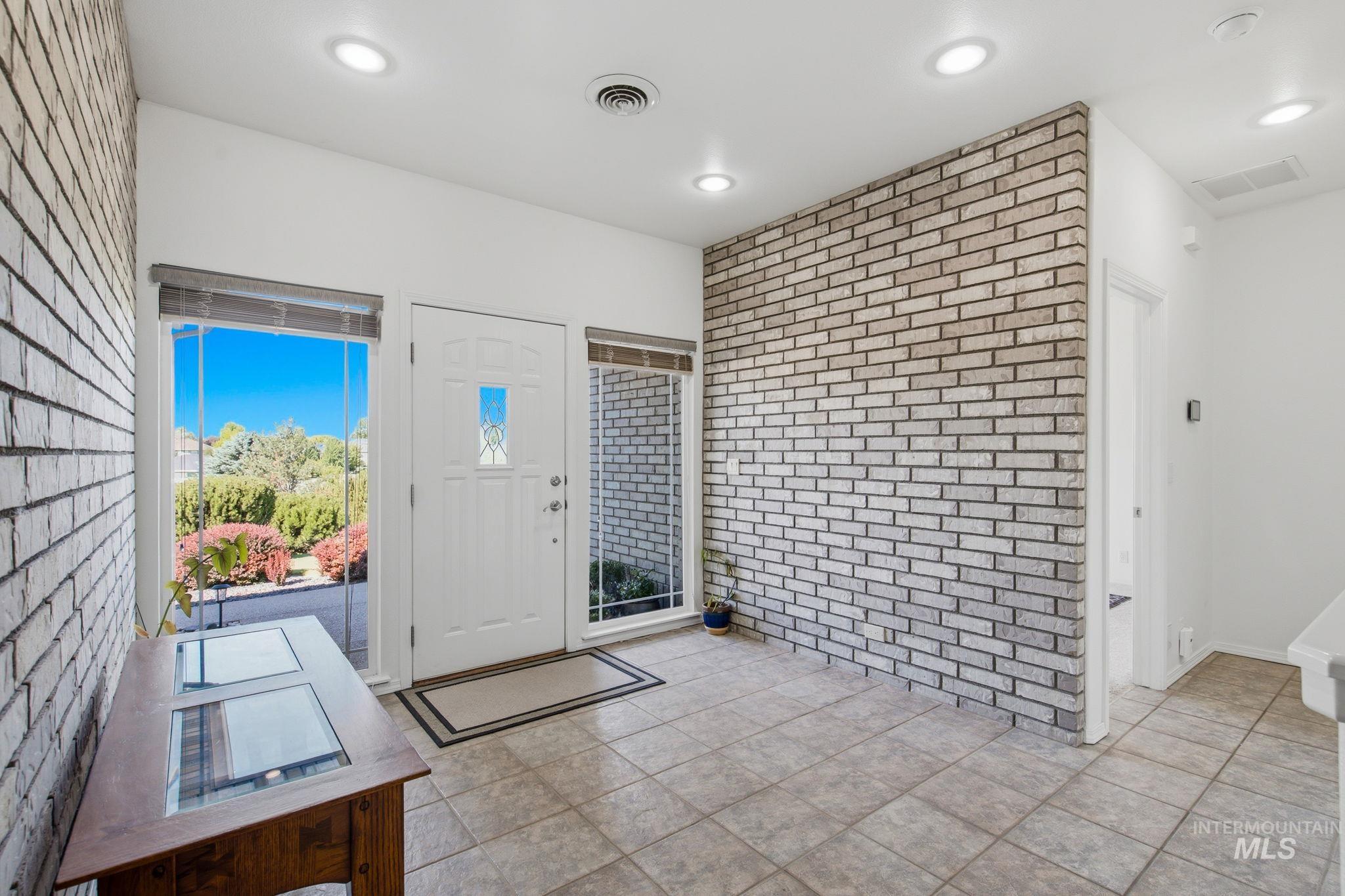 5660 N Star Ridge Way Property Photo 9