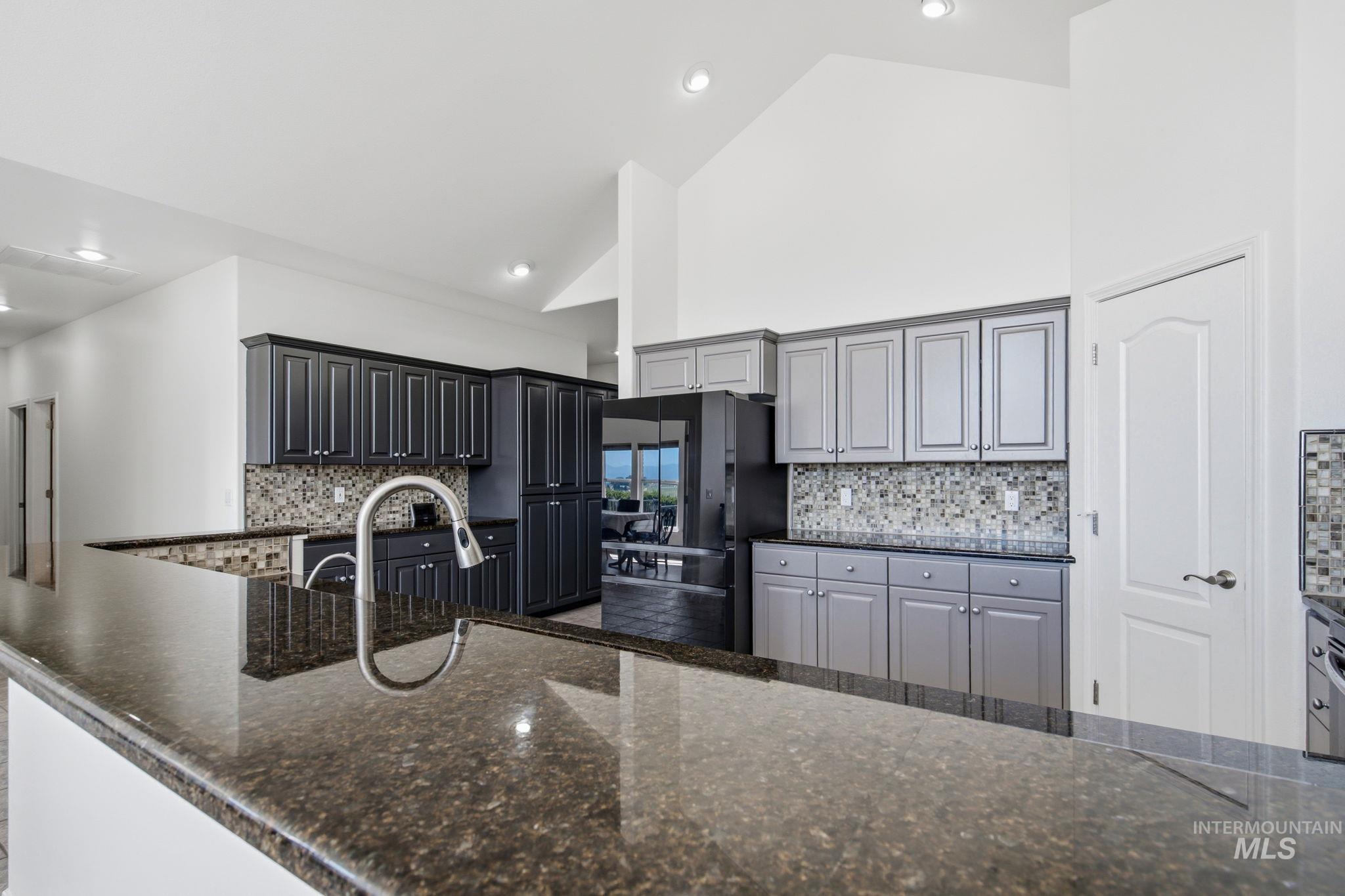 5660 N Star Ridge Way Property Photo 12