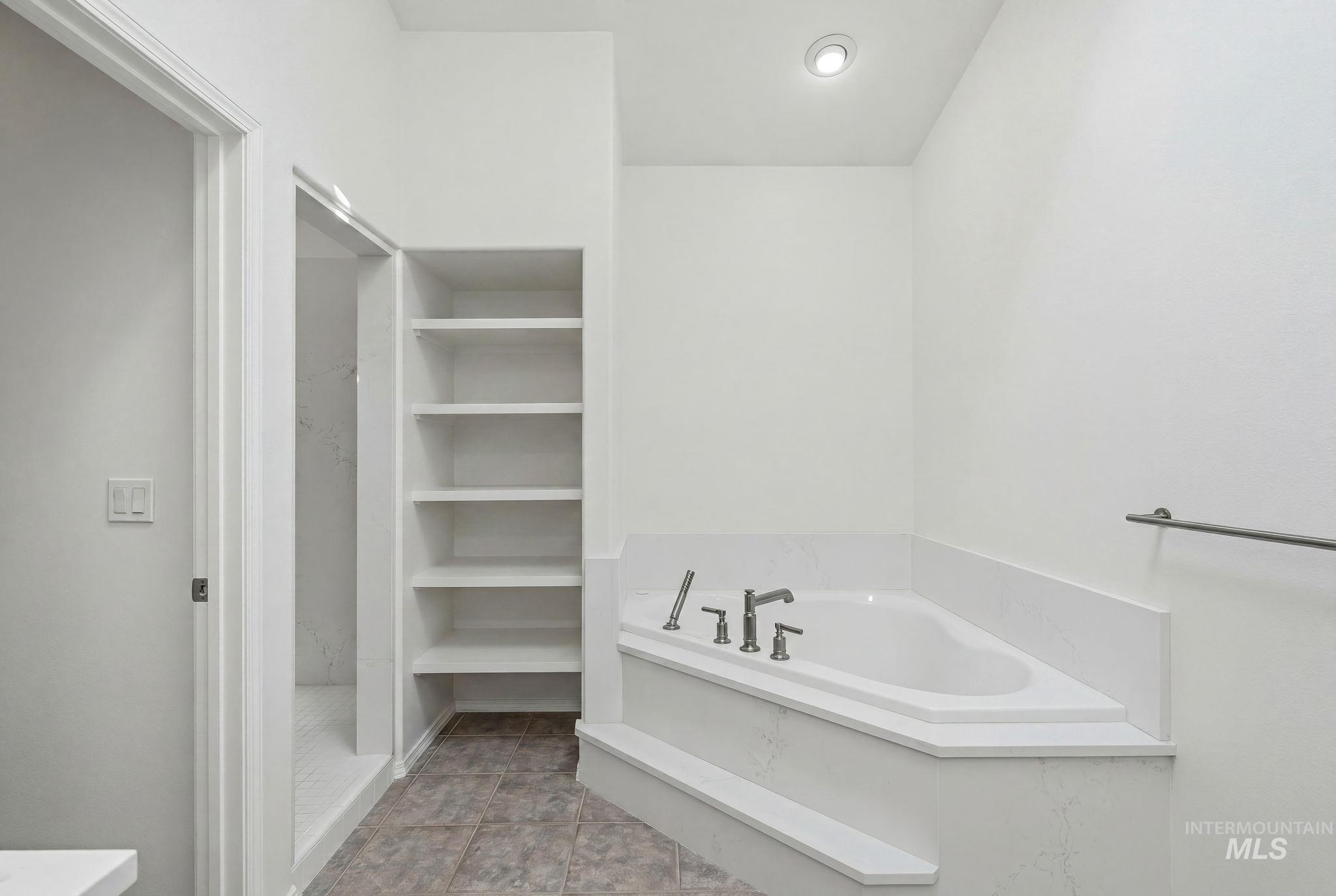 5660 N Star Ridge Way Property Photo 17