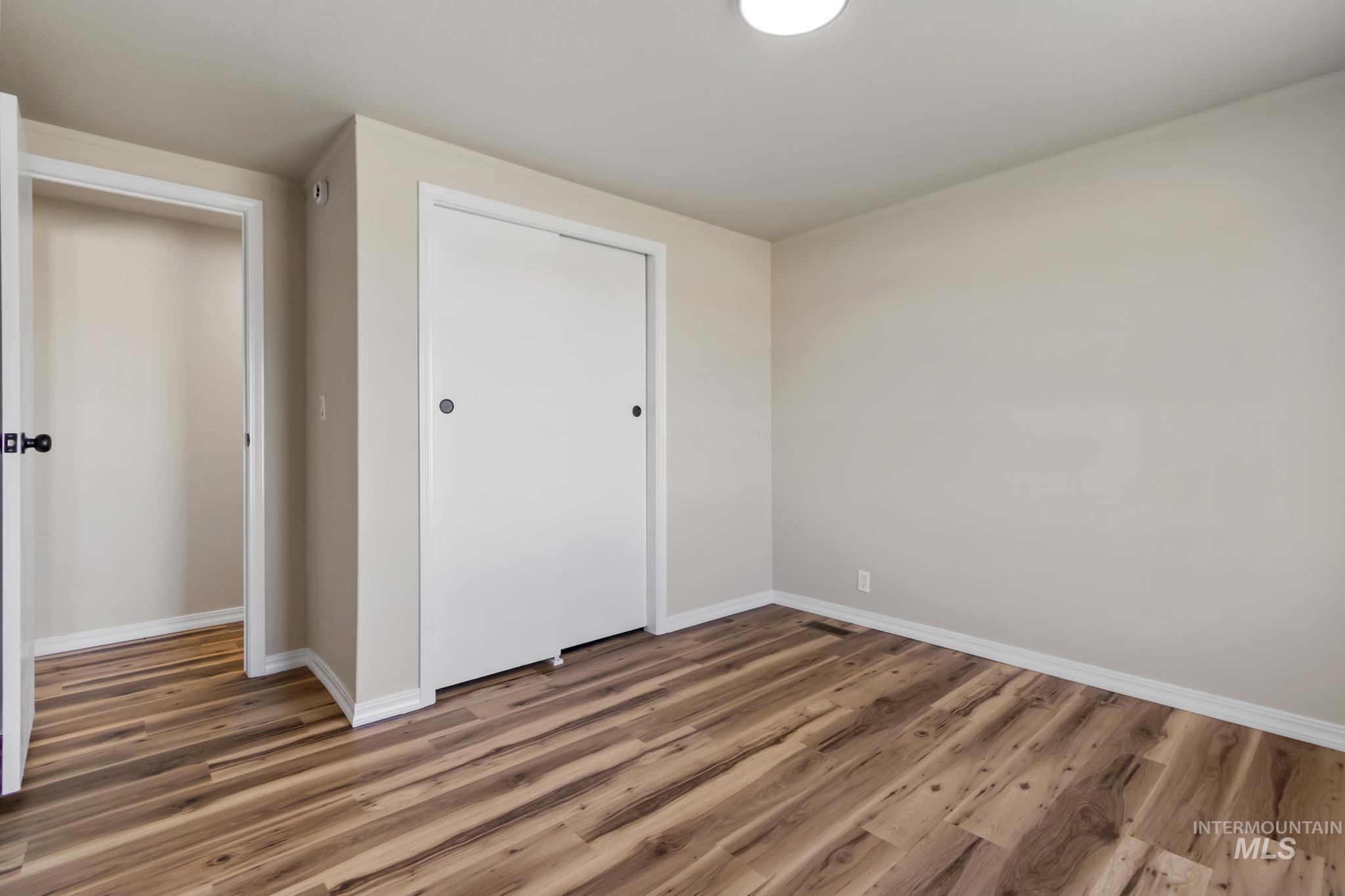 21710 Wood Ln Property Photo 34