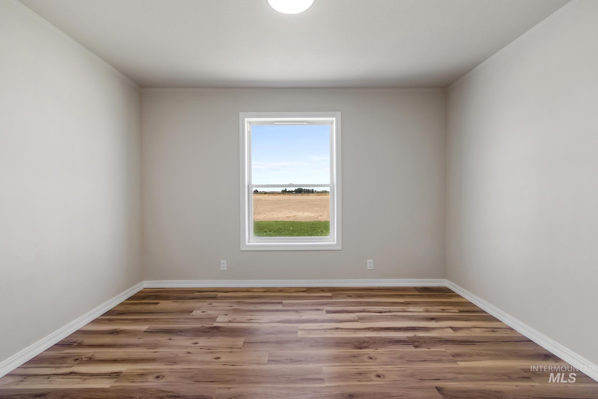 21710 Wood Ln Property Photo 35