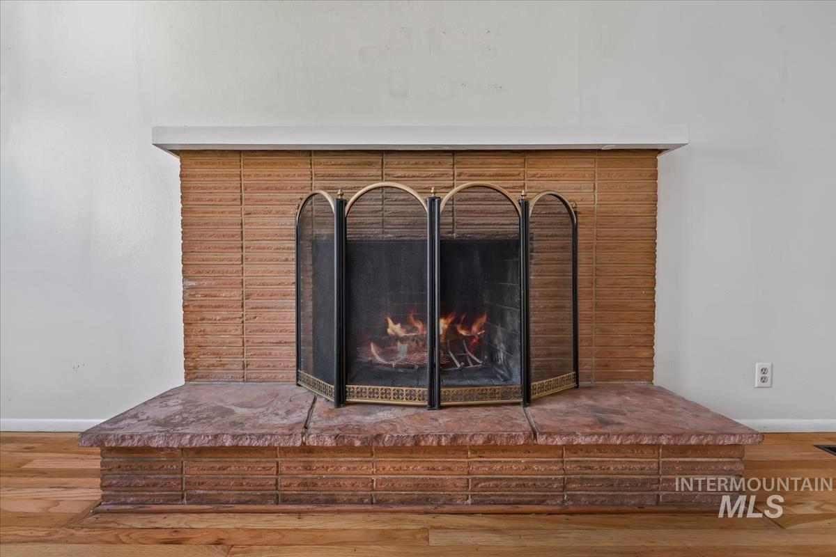 1402 S Brooklawn Property Photo 7