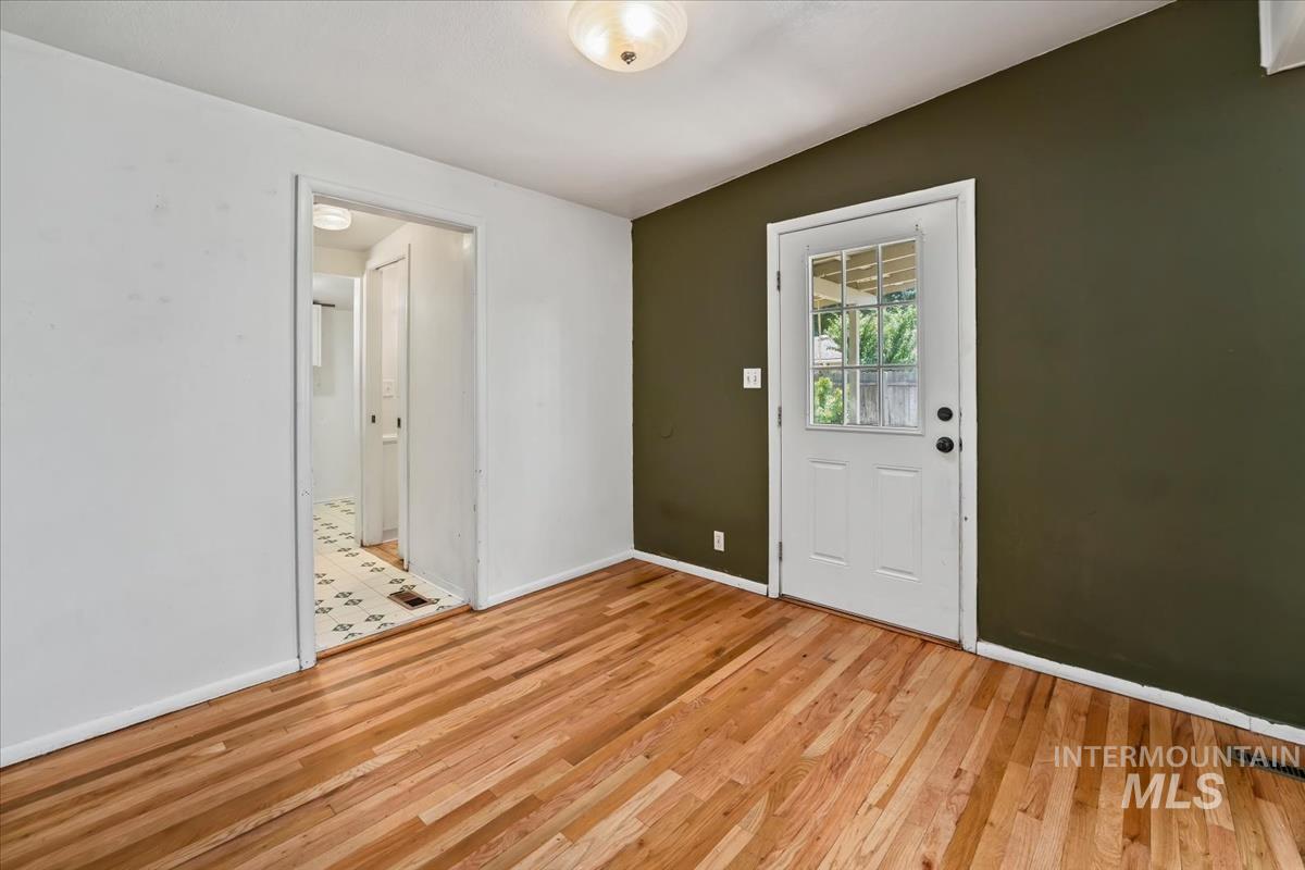 1402 S Brooklawn Property Photo 12