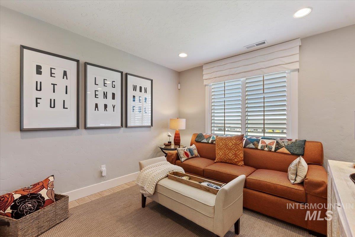 6070 E Canyon Crossing Dr Property Photo 24