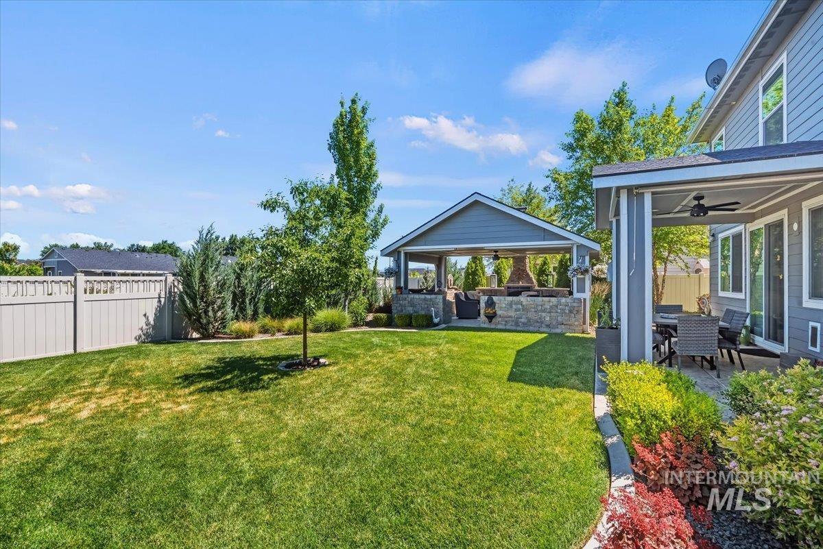 6070 E Canyon Crossing Dr Property Photo 44