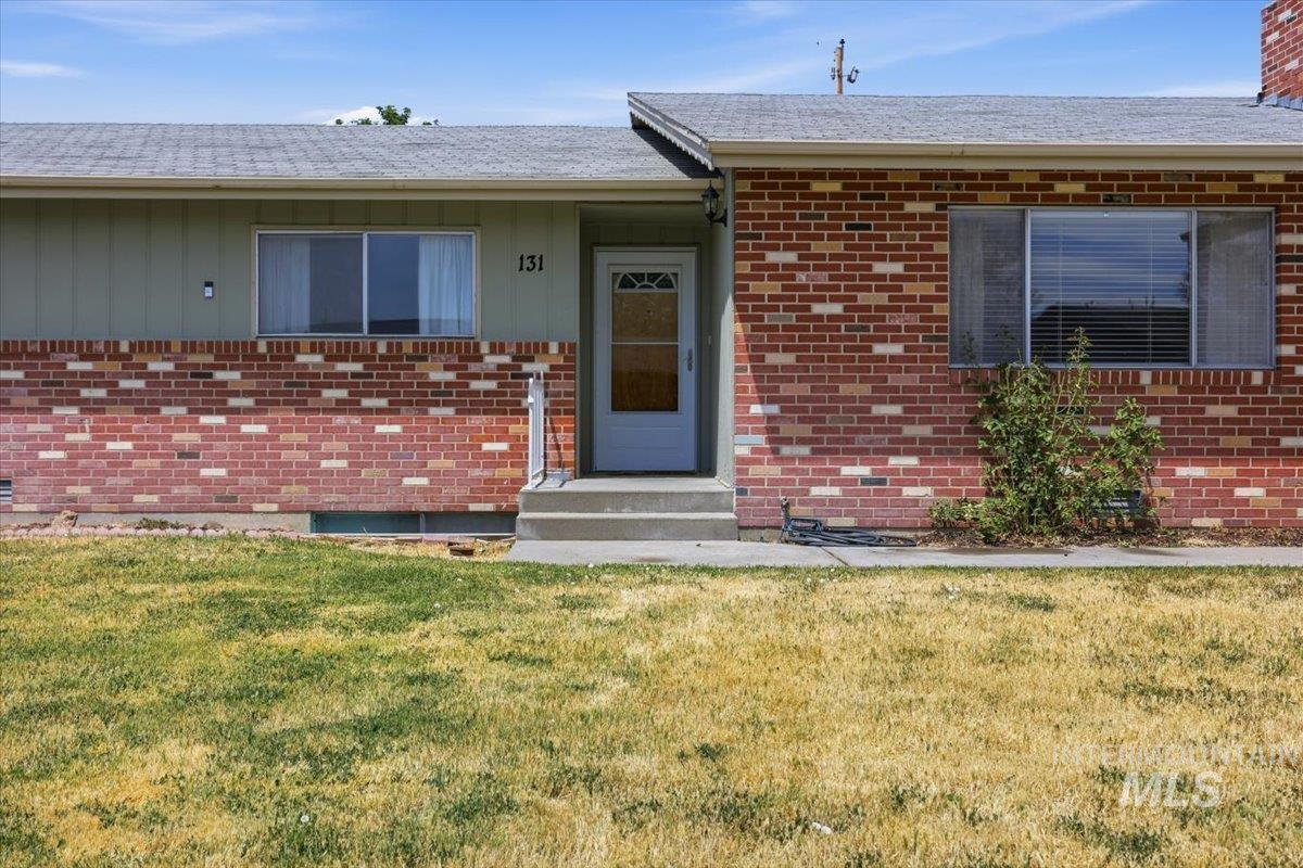 131 Sears Drive Property Photo 3