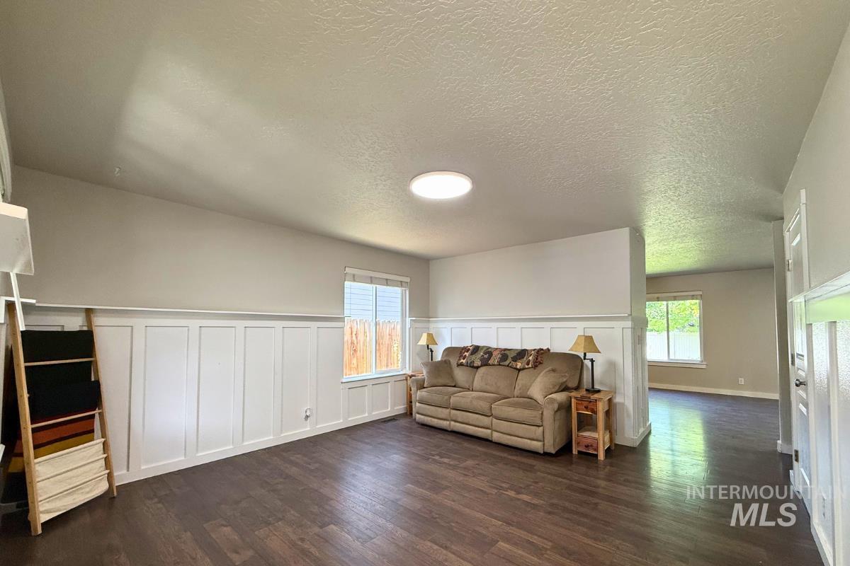 10122 W Shelborne Drive Property Photo 3