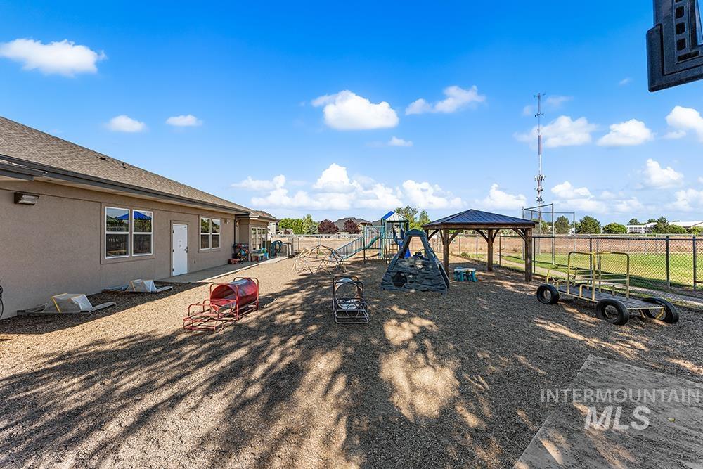 13013 W Persimmon Lane Property Photo 3