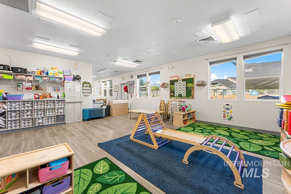 13013 W Persimmon Lane Property Photo 10