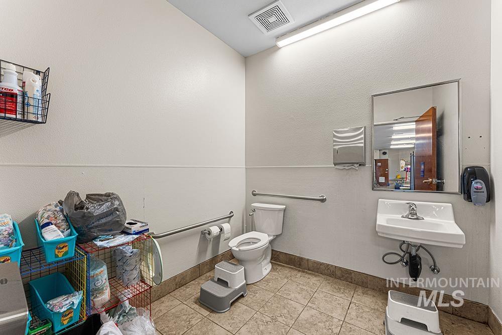 13013 W Persimmon Lane Property Photo 17