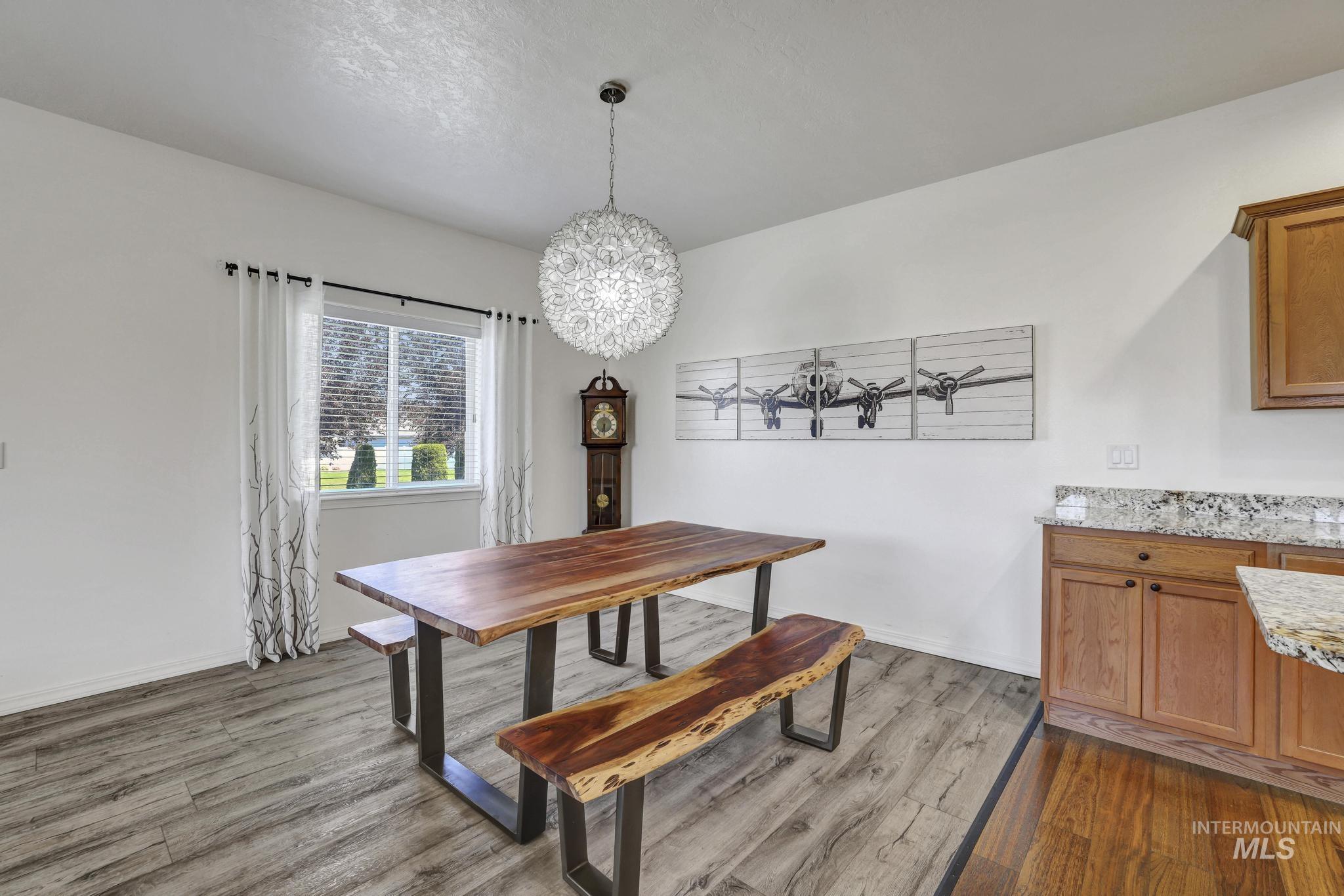 1880 Boston Way Property Photo 10