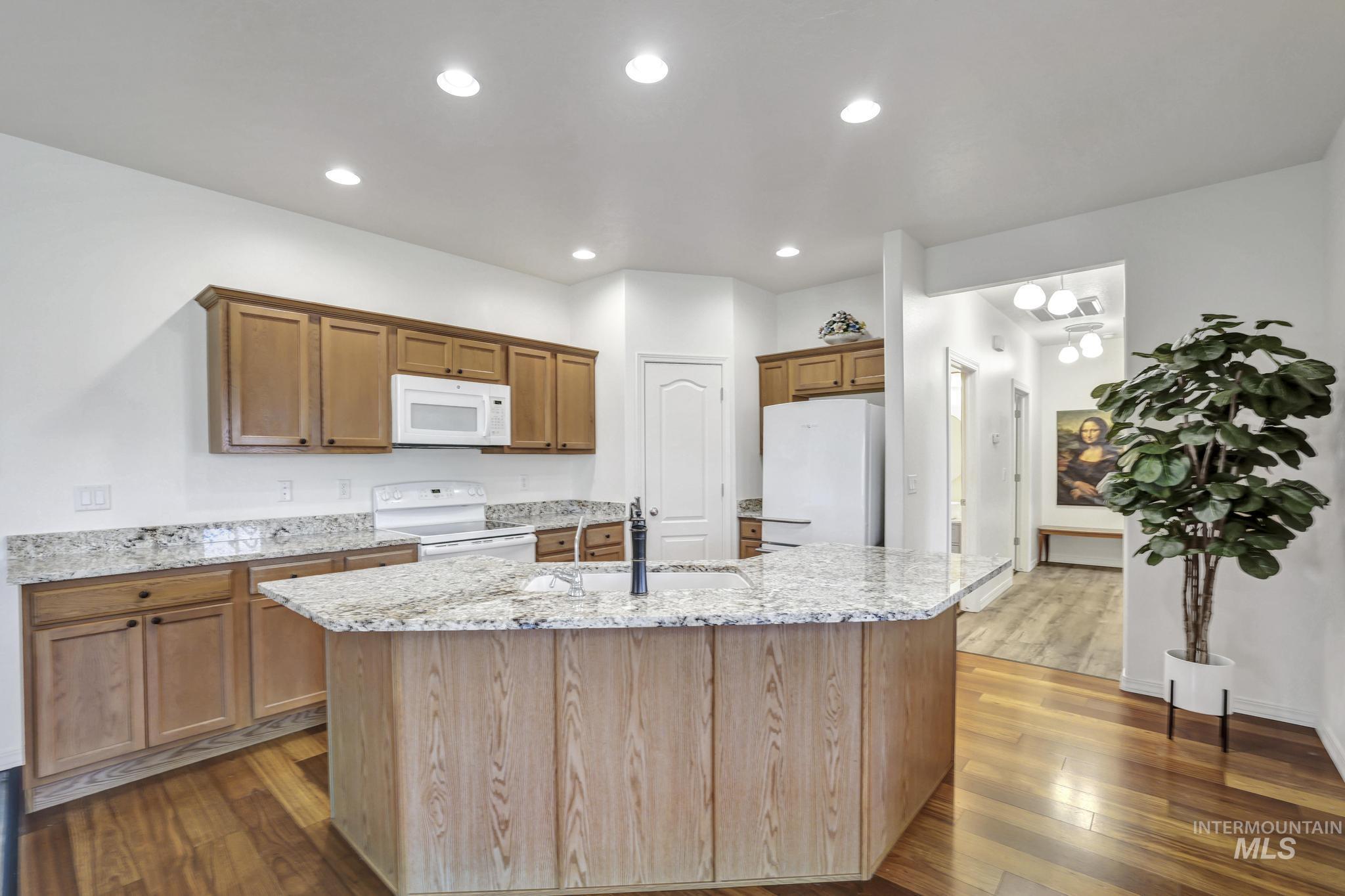 1880 Boston Way Property Photo 12