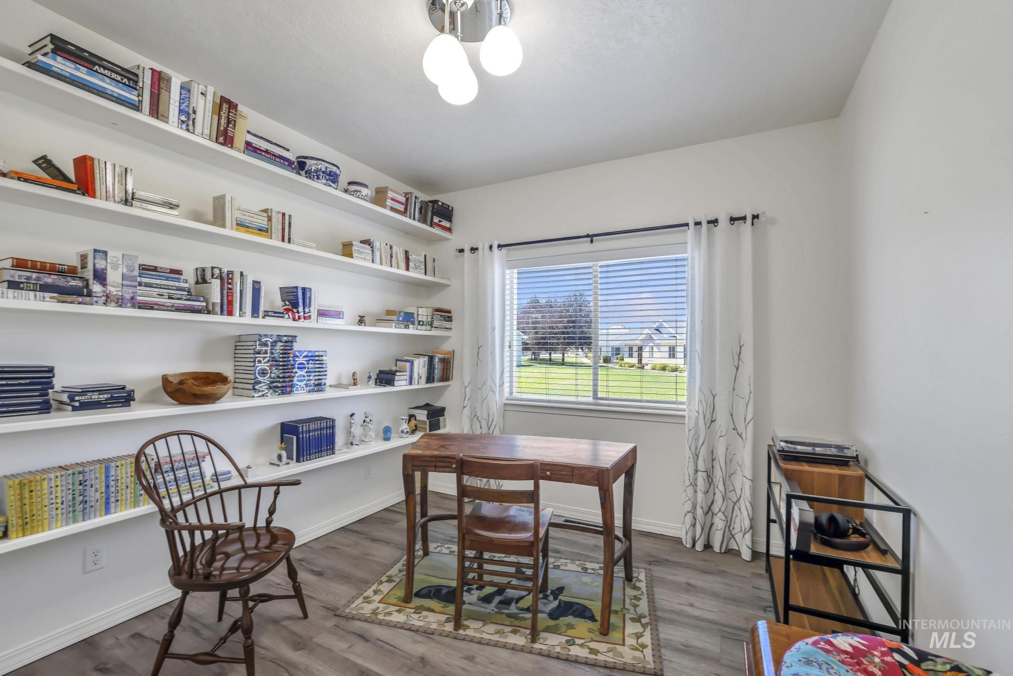 1880 Boston Way Property Photo 25