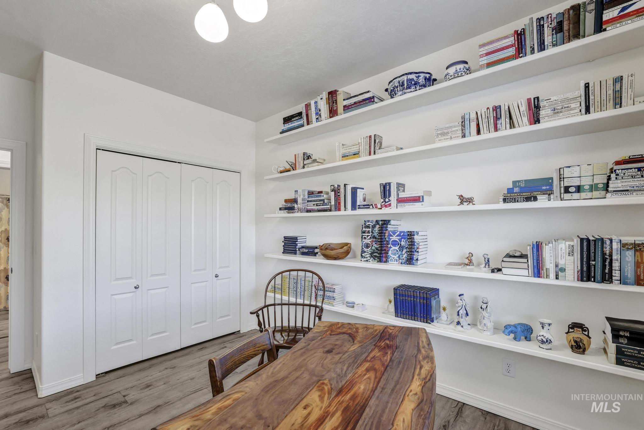 1880 Boston Way Property Photo 26