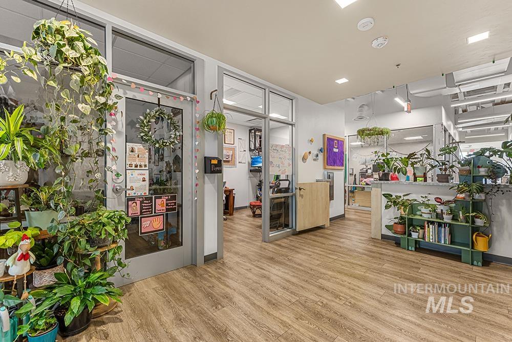 Multiple Portfolio Listing Multiple Locations Property Photo 6