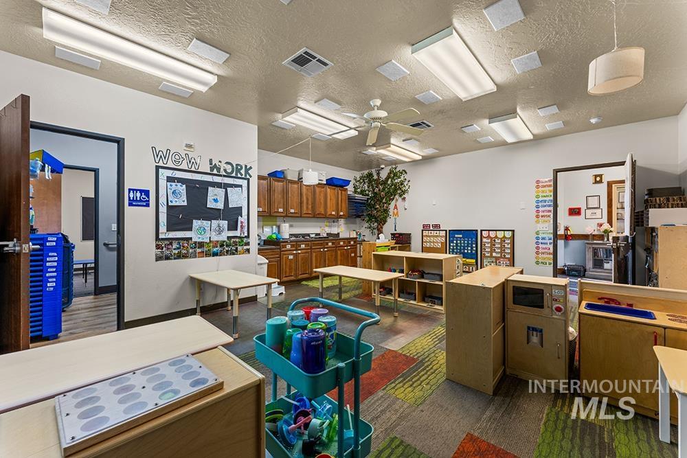 Multiple Portfolio Listing Multiple Locations Property Photo 23