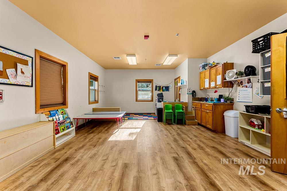 Multiple Portfolio Listing Multiple Locations Property Photo 48