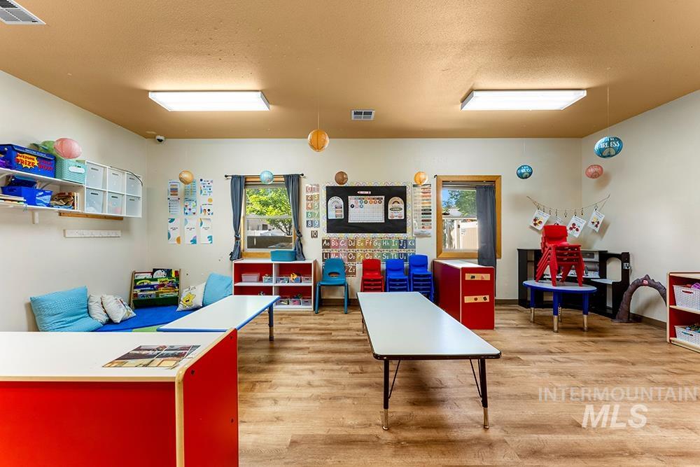 Multiple Portfolio Listing Multiple Locations Property Photo 49