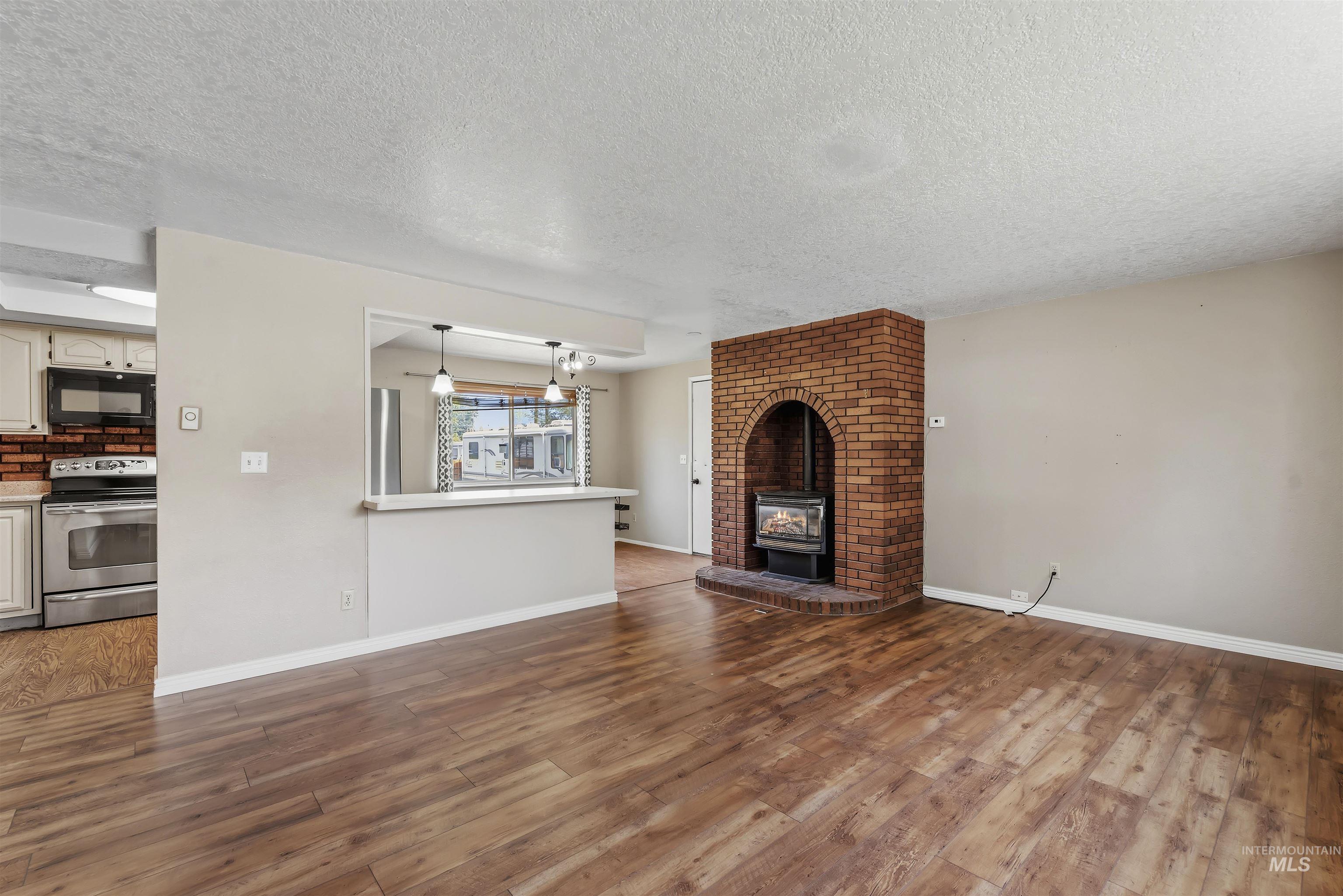 630 E Court Street Property Photo 13
