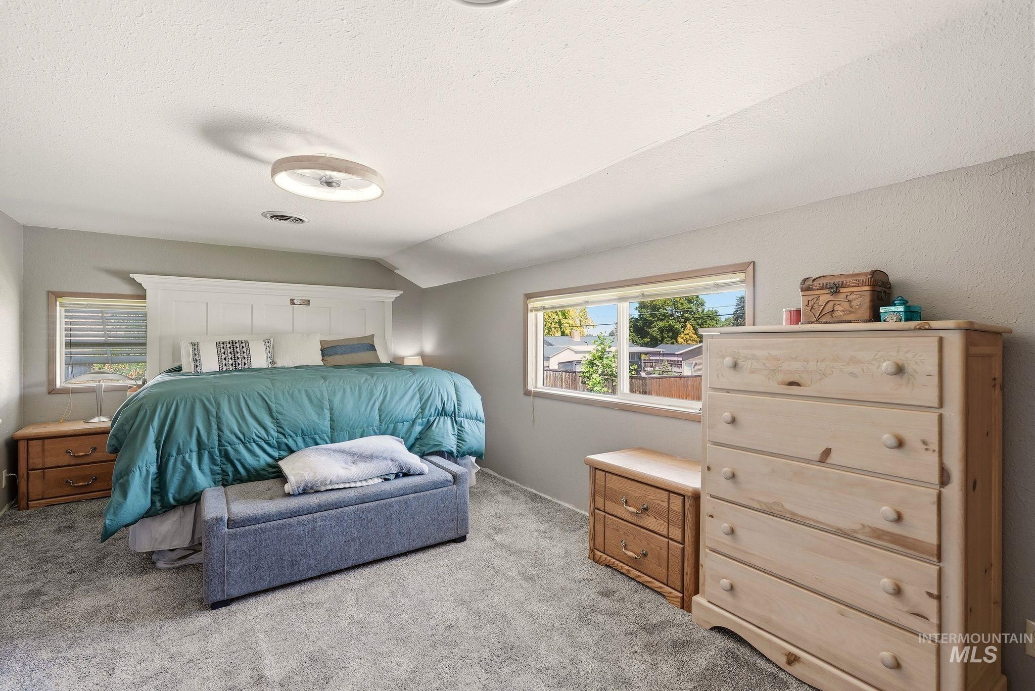 708 Park Avenue Property Photo 17