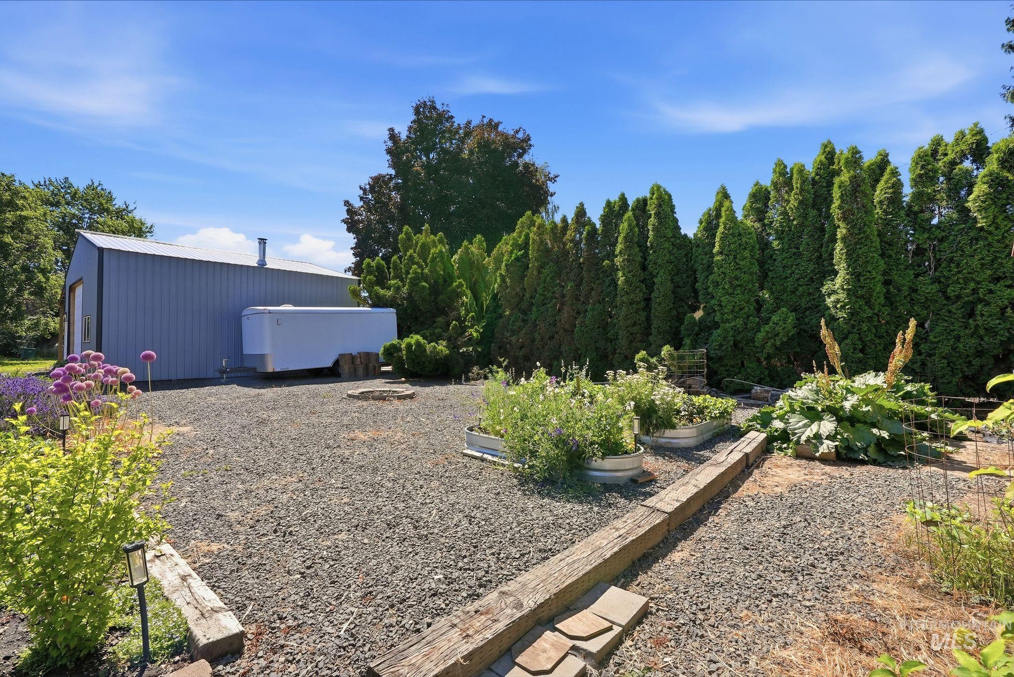 708 Park Avenue Property Photo 36