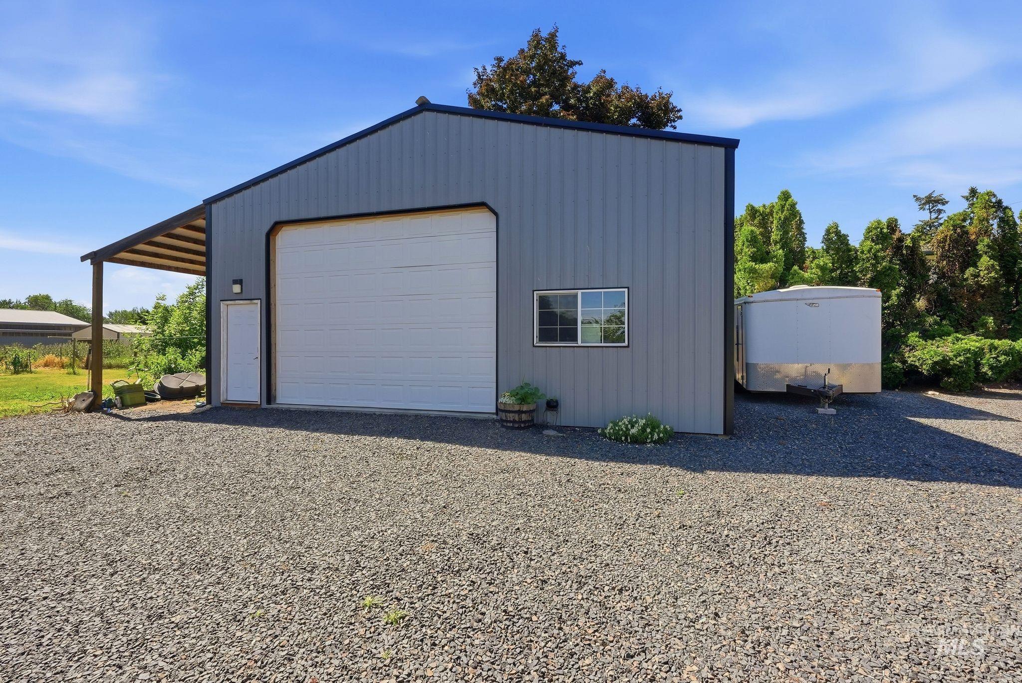 708 Park Avenue Property Photo 40