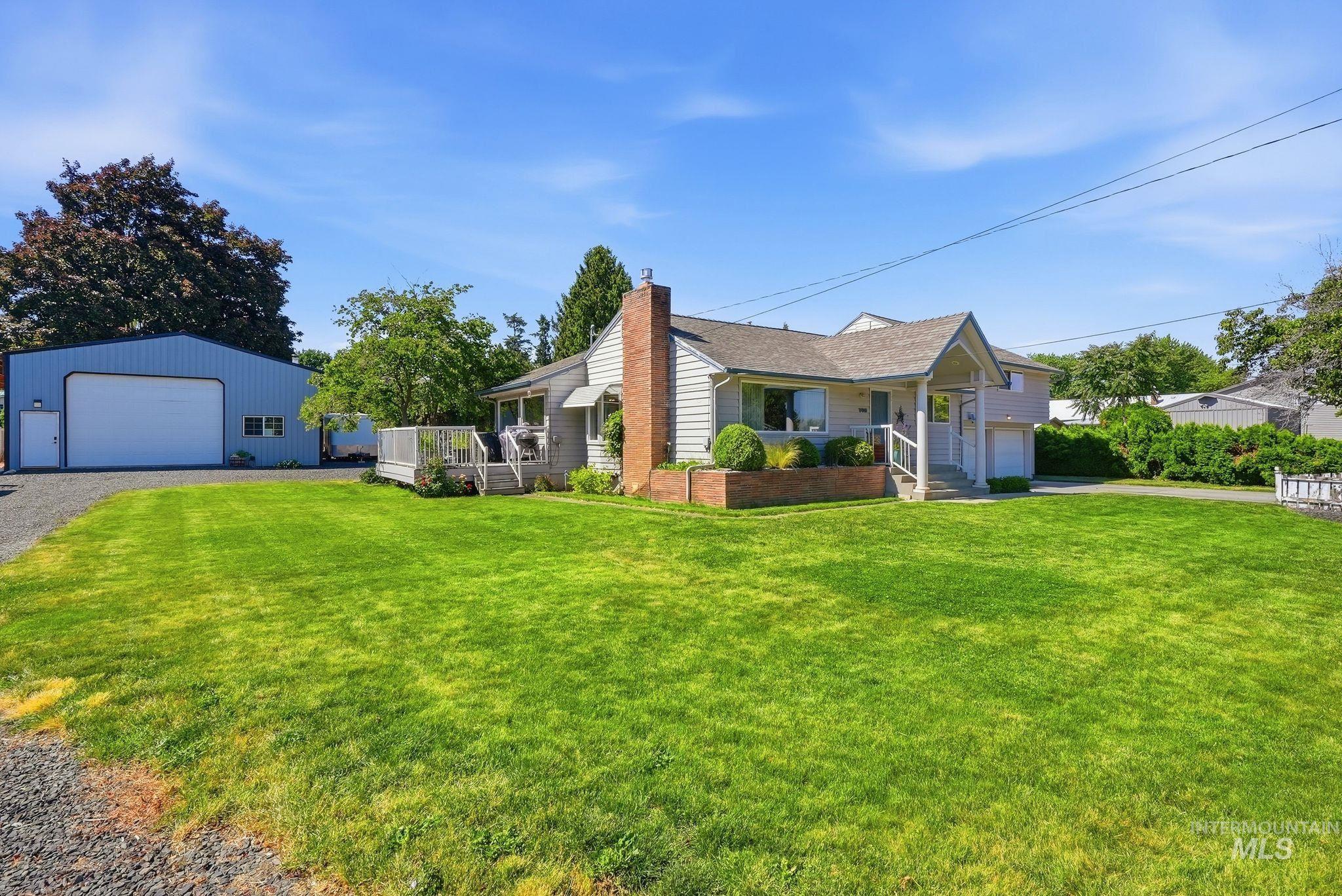 708 Park Avenue Property Photo 41