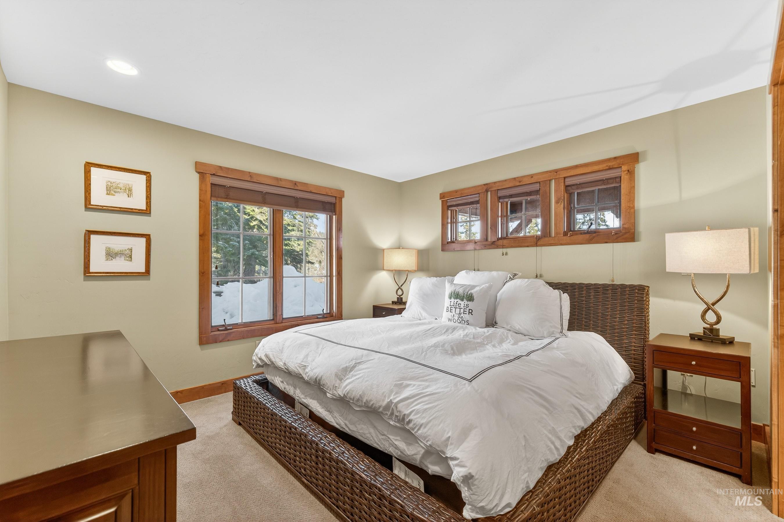 28 Francois Court Property Photo 13