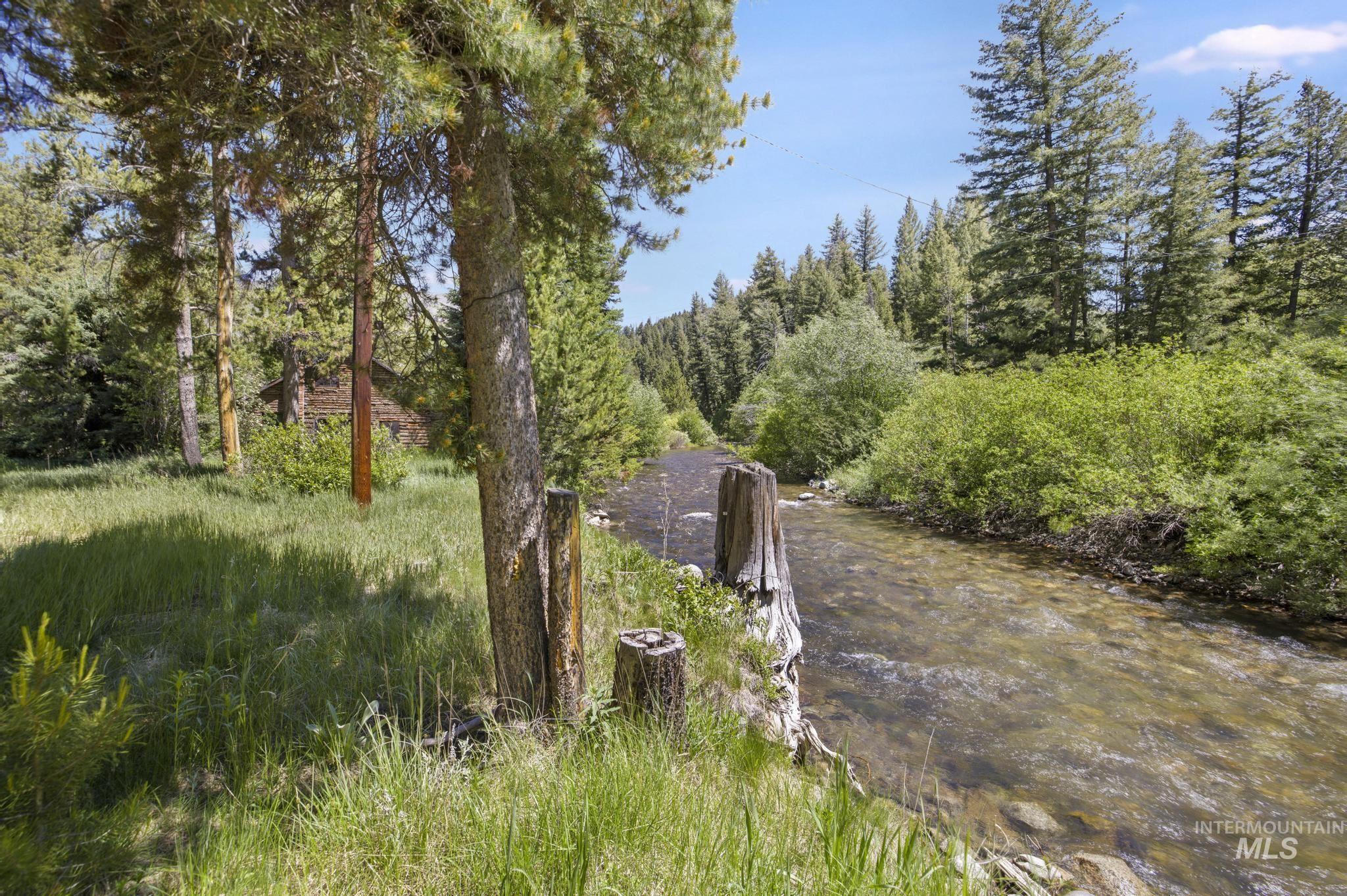 969 W Warm Springs Rd Property Photo 8