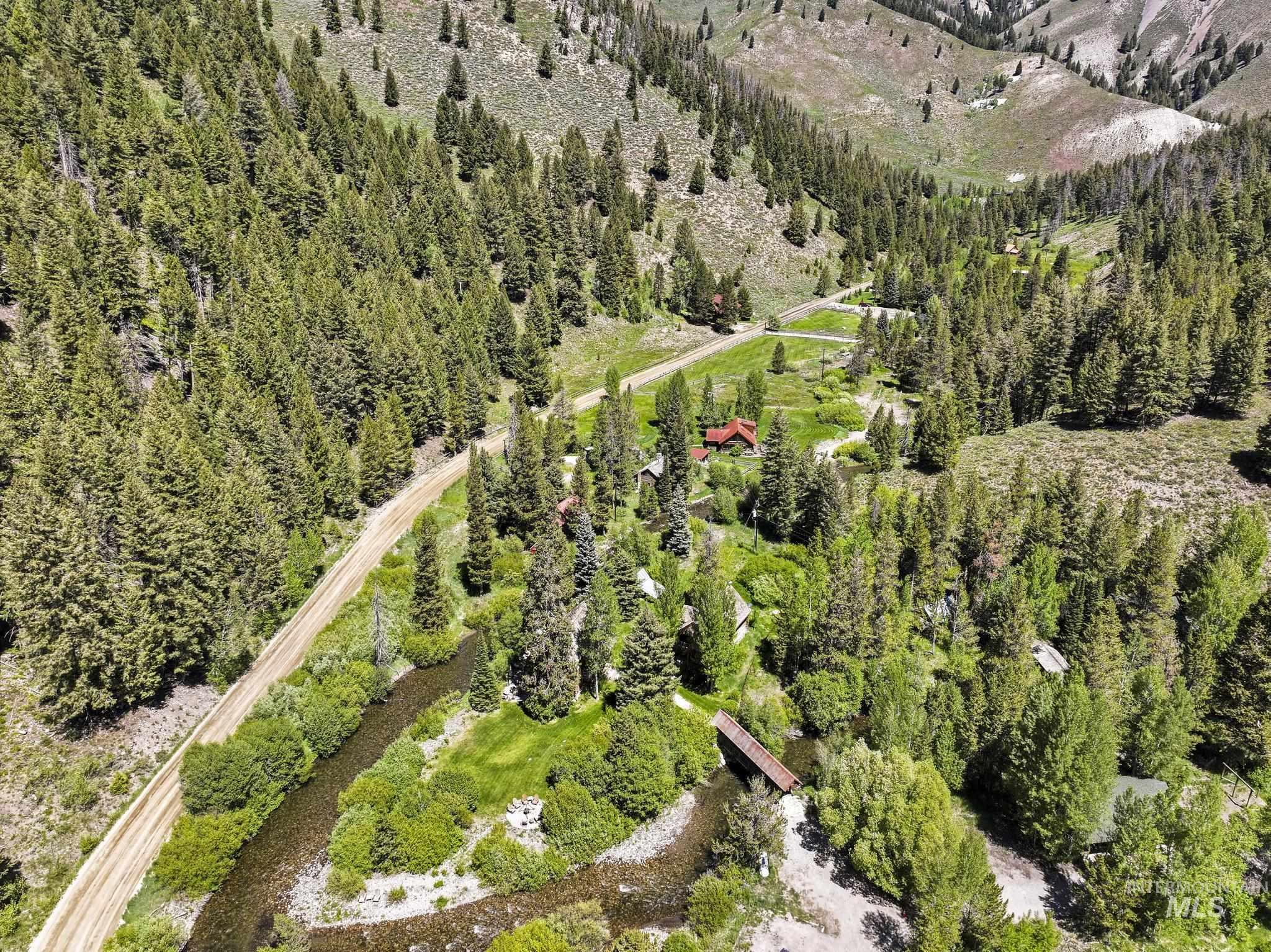 969 W Warm Springs Rd Property Photo 11