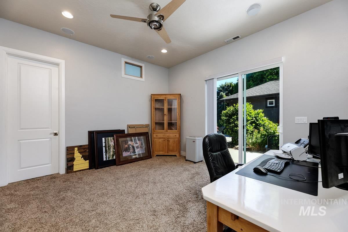 12583 W Deep Canyon Drive Property Photo 13
