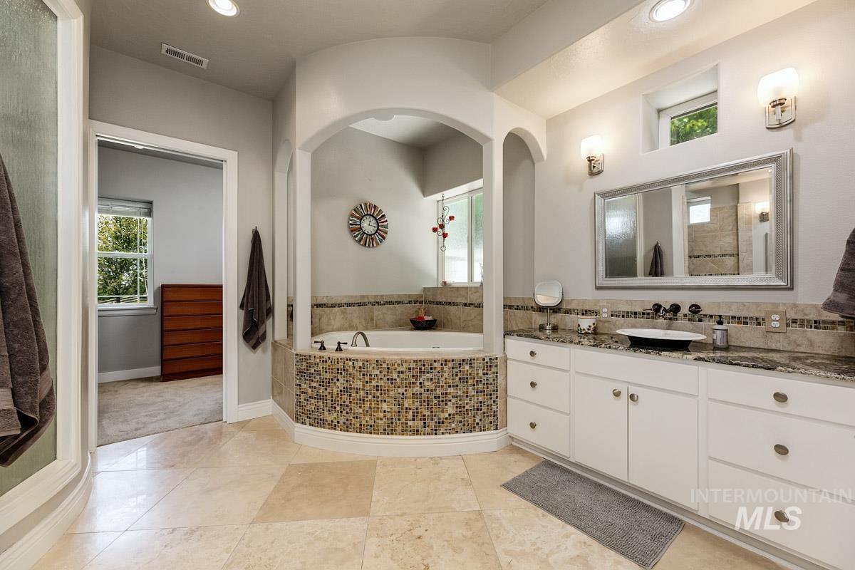 12583 W Deep Canyon Drive Property Photo 33