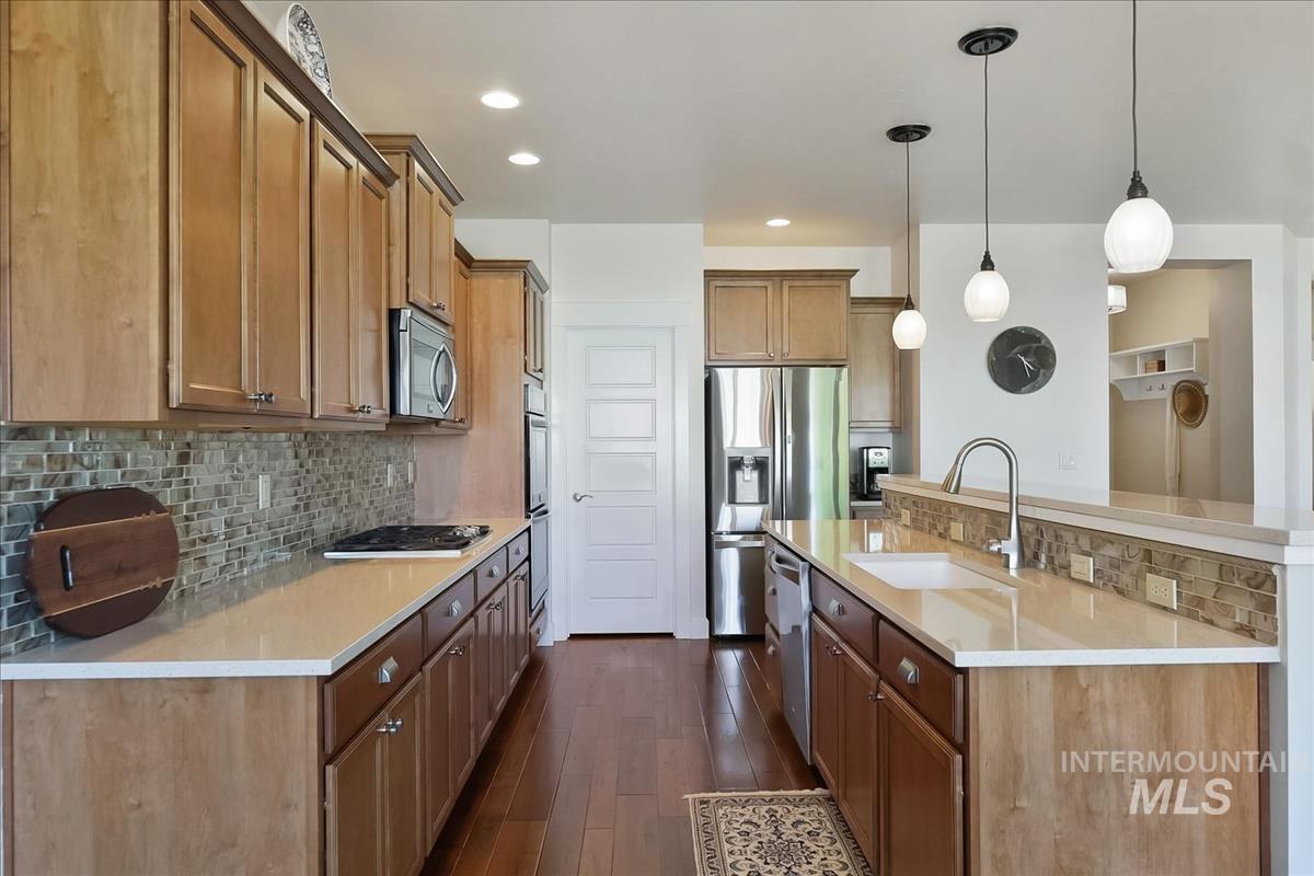 1116 N World Cup Lane Property Photo 21