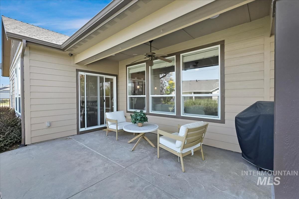 1116 N World Cup Lane Property Photo 35
