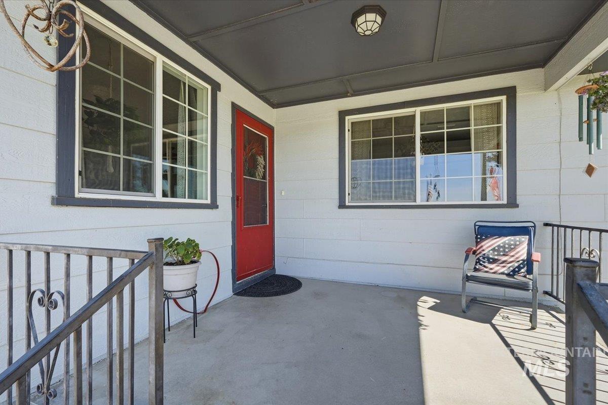 6850 W Black Canyon Hwy Property Photo 11