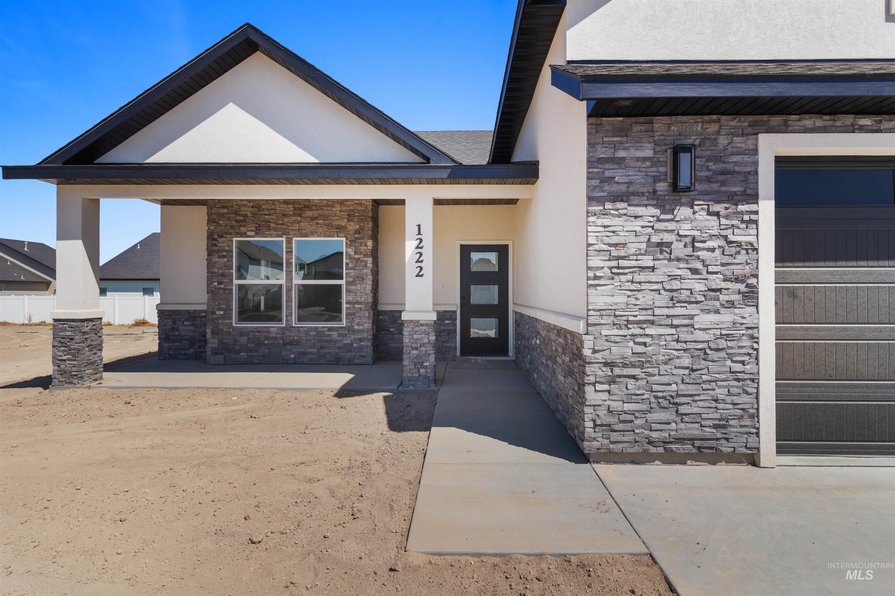 1222 Ira Burton Property Photo 4