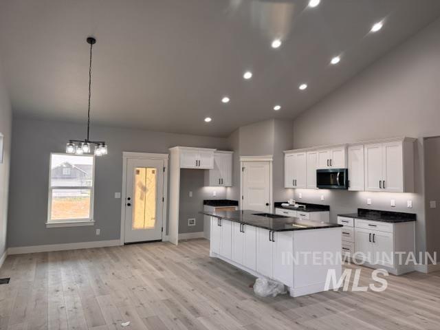 1222 Ira Burton Property Photo 5