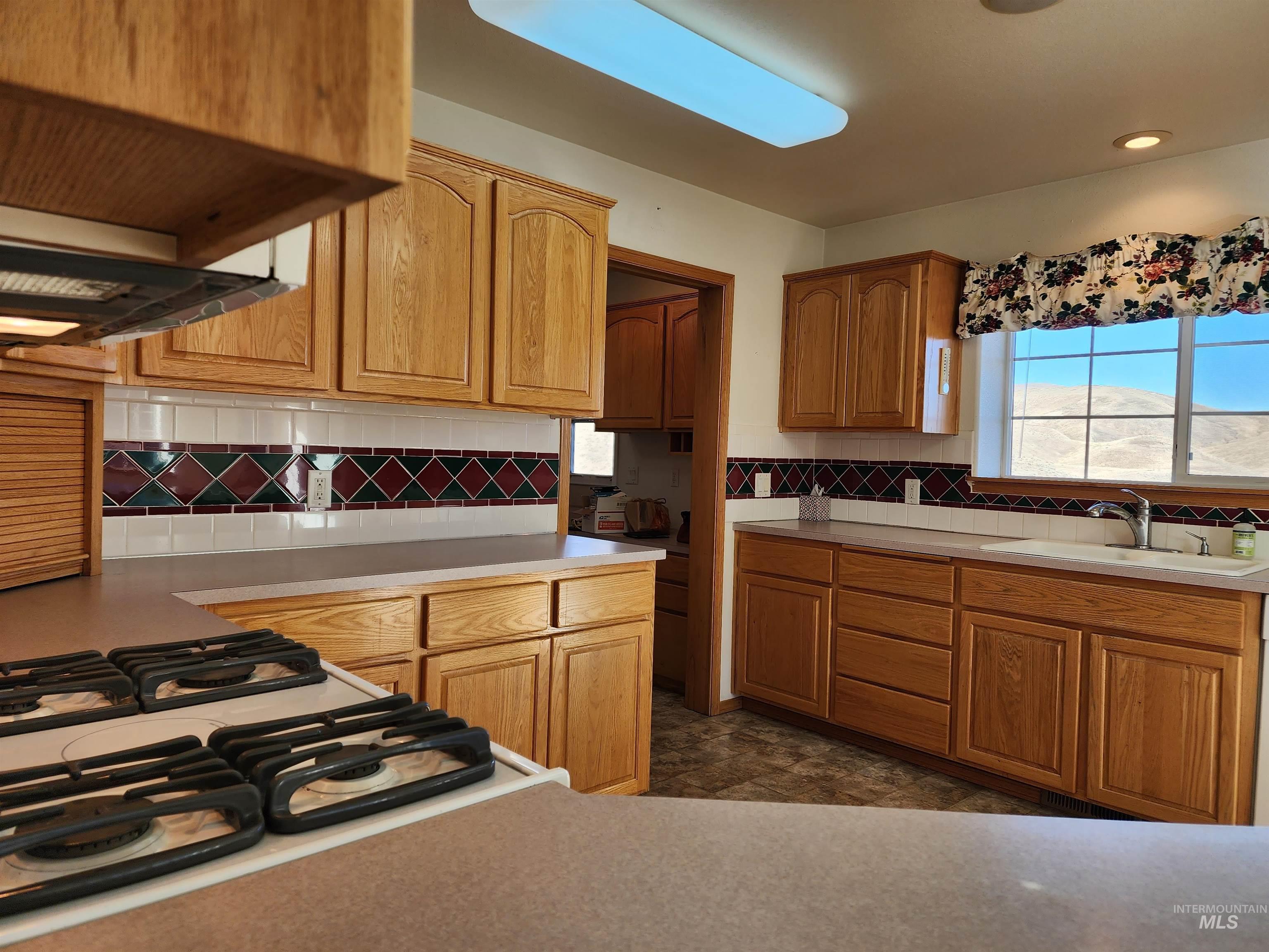 2871 Hwy 12 Property Photo 18