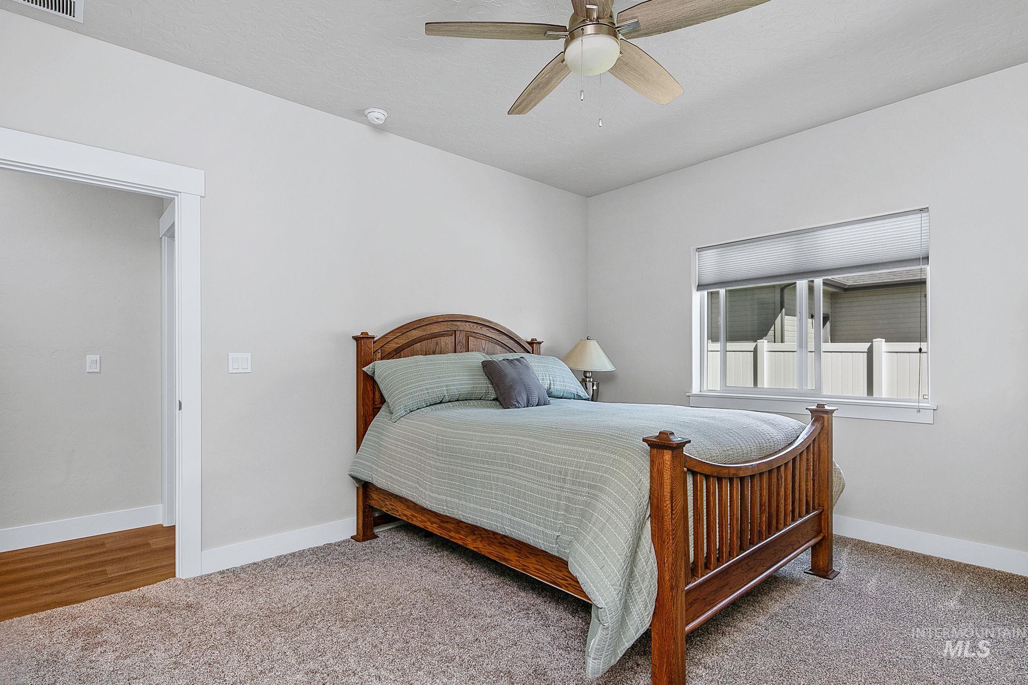 750 Zinnia St Property Photo 21