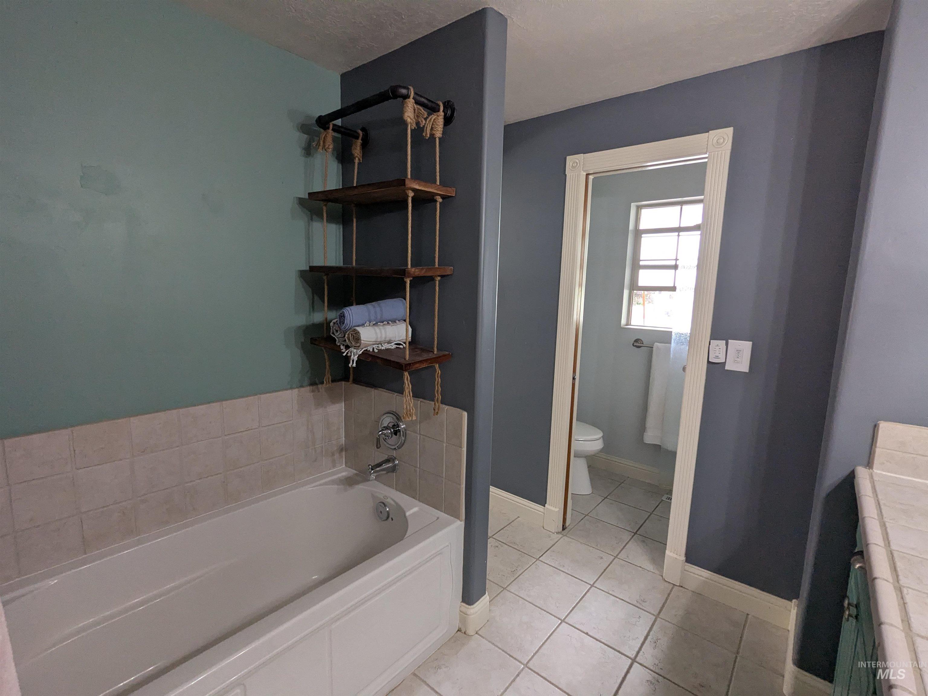 8709 W Ben Ct Property Photo 17