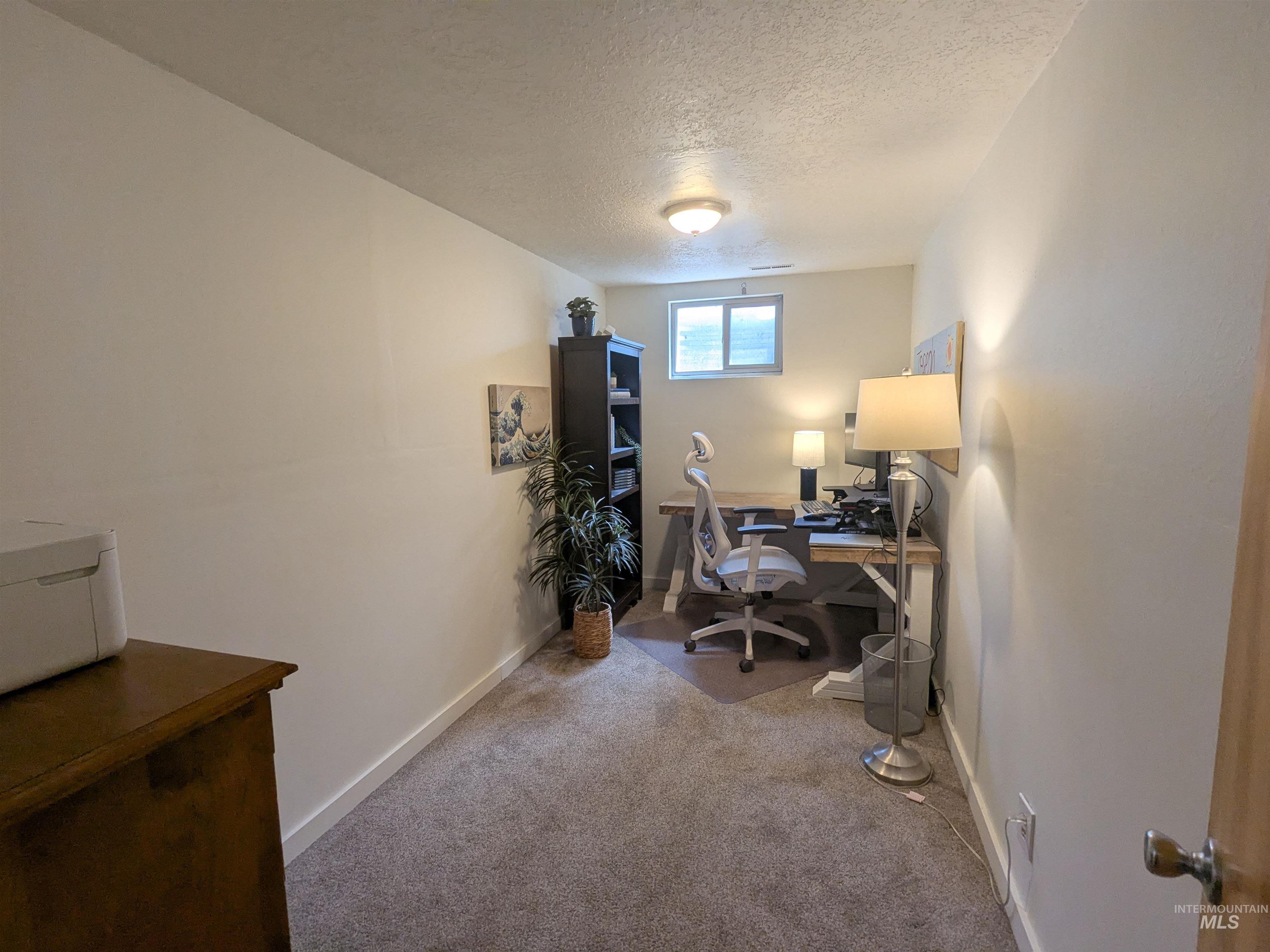 8709 W Ben Ct Property Photo 27