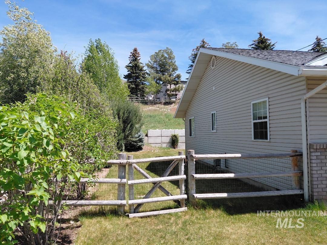 281 Tendoy Street Property Photo 2