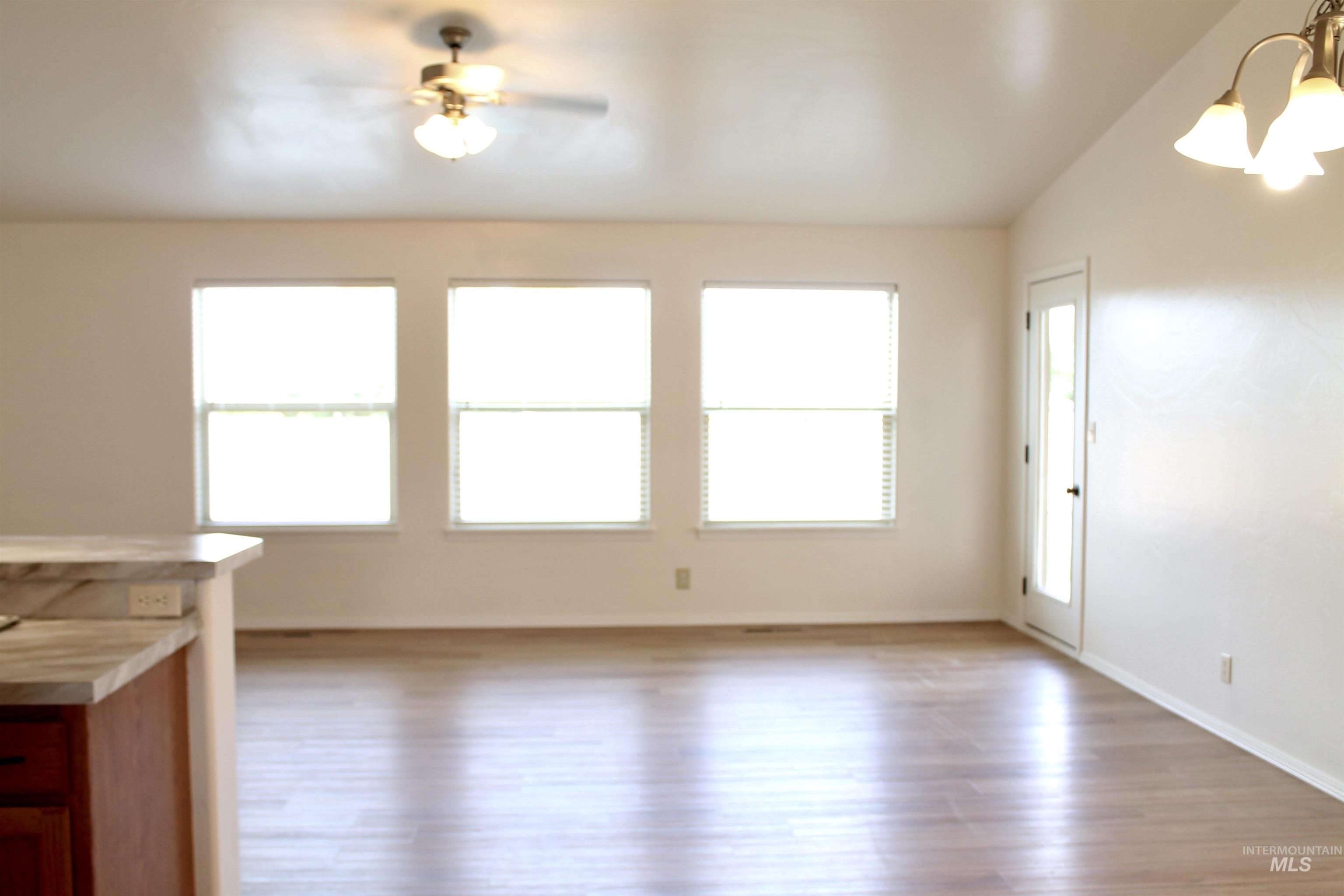 1135 Fiesta Way Property Photo 23