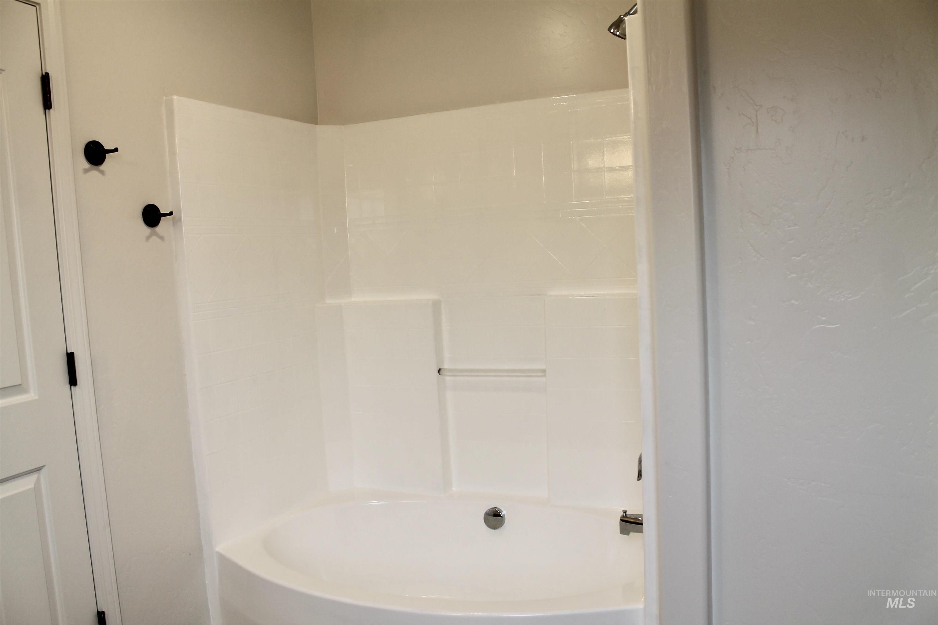 1135 Fiesta Way Property Photo 29