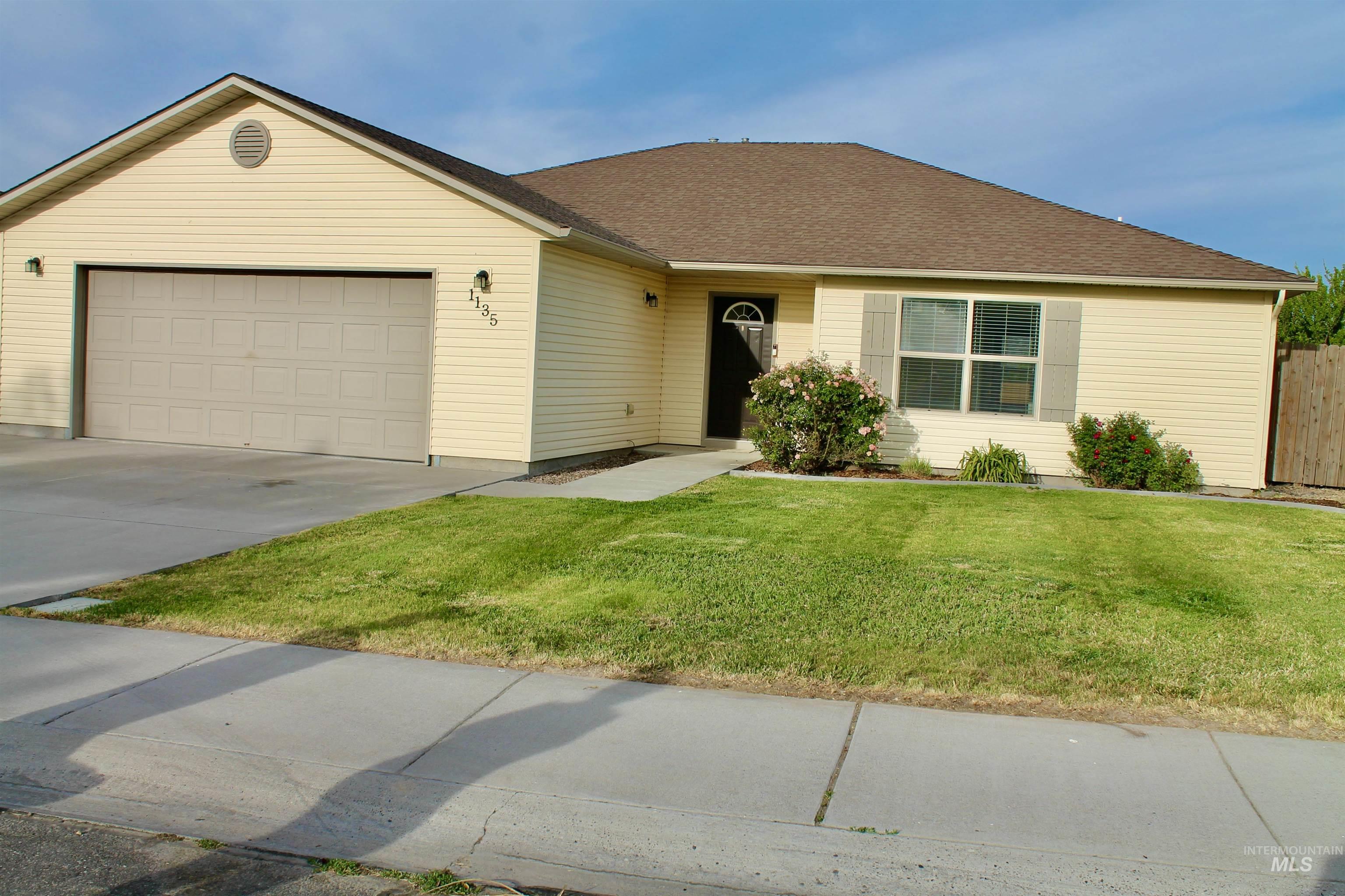 1135 Fiesta Way Property Photo 46
