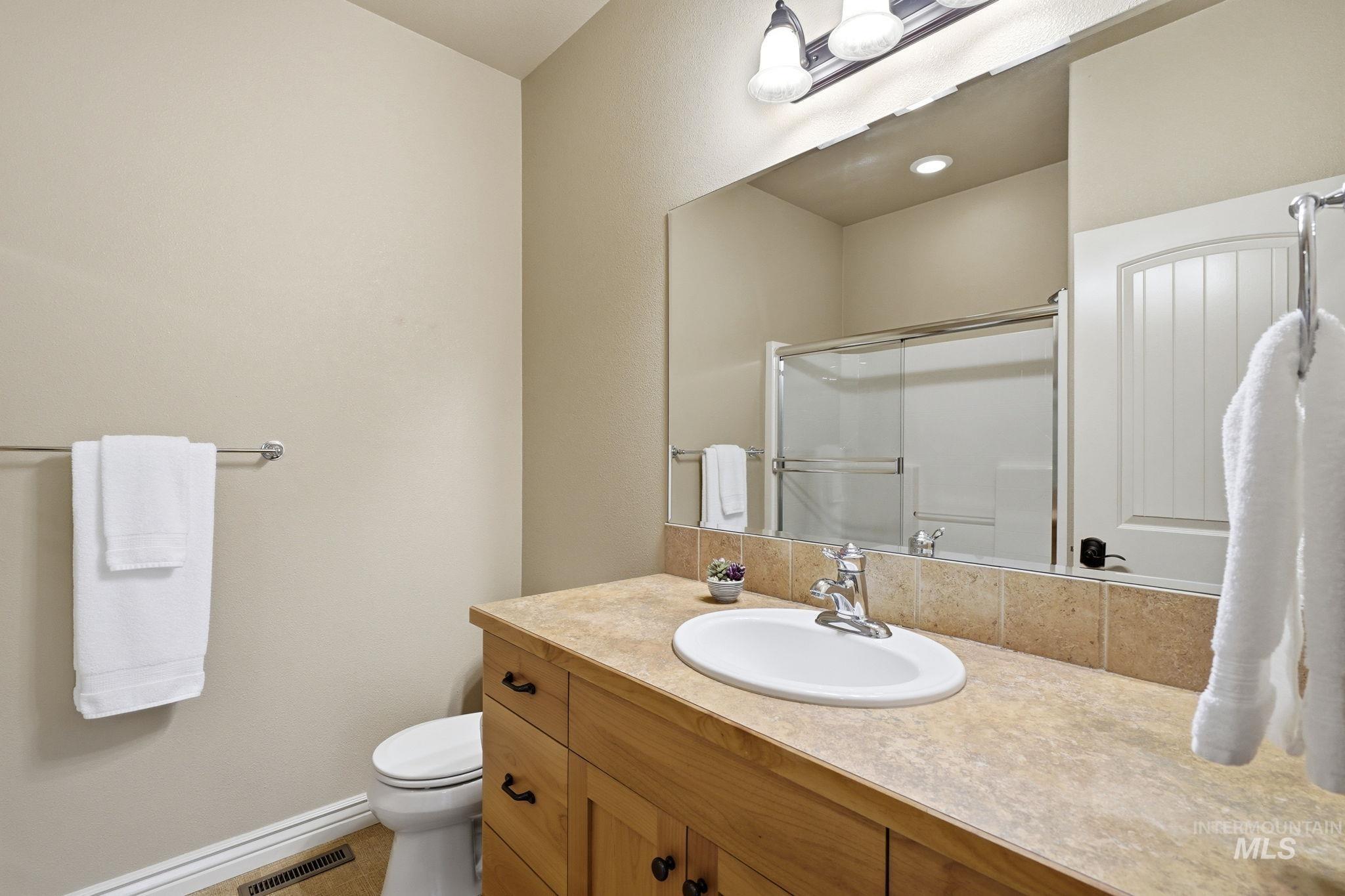 2387 S Chipper Way Property Photo 27