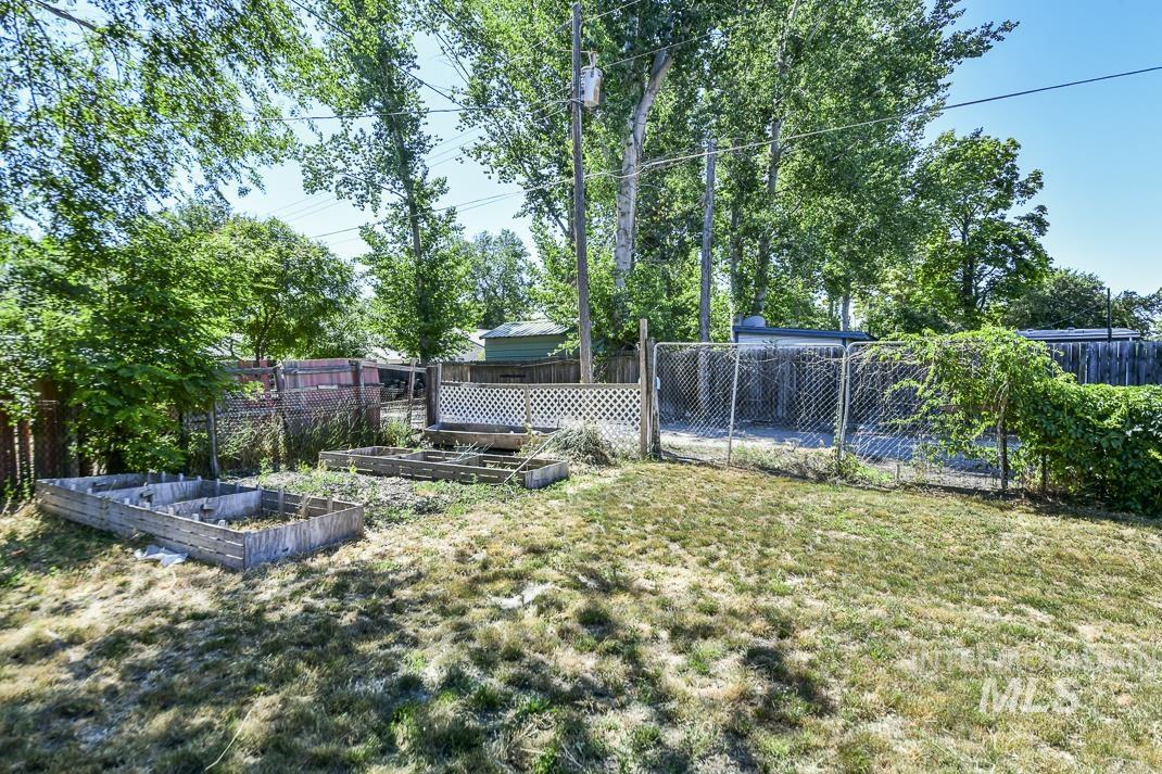 315 W Washington Property Photo 29