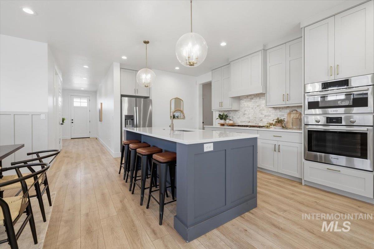 3457 E Berghan Street Property Photo 17