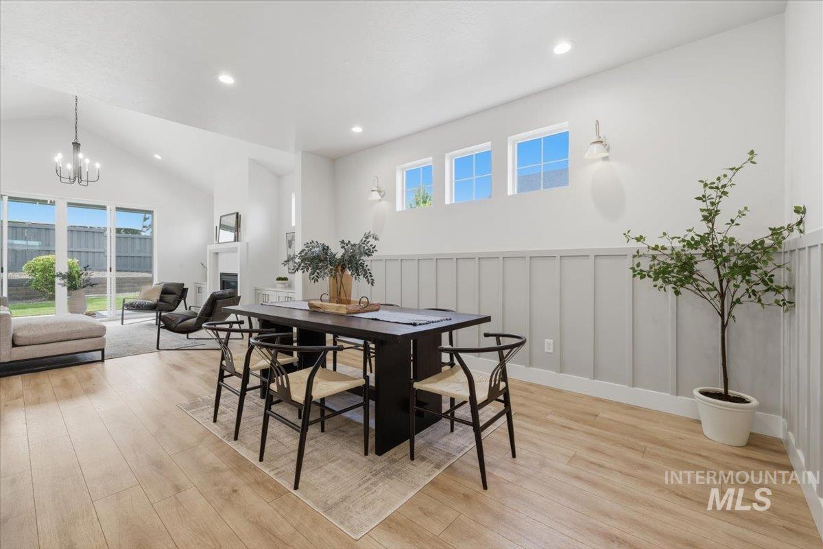 3457 E Berghan Street Property Photo 24