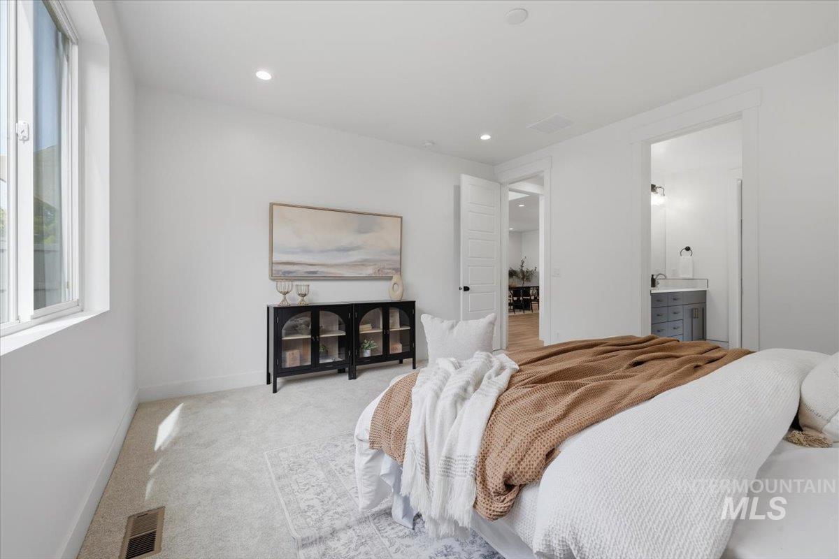 3457 E Berghan Street Property Photo 27